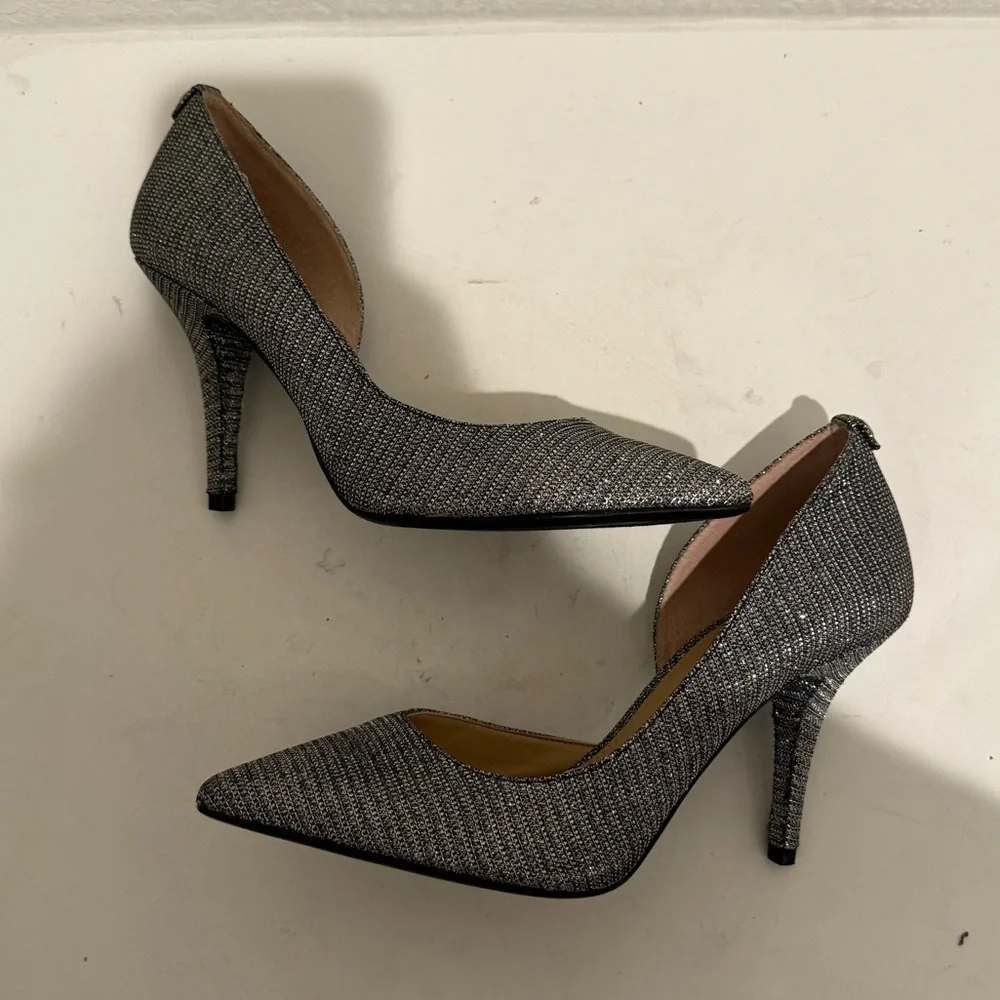 MICHAEL Michael Kors Nathalie Flex High D’Orsay Pump Heels Silver Chain Mesh 7